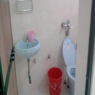 A Family Run Budget Guest House In Candolim, Goa 4